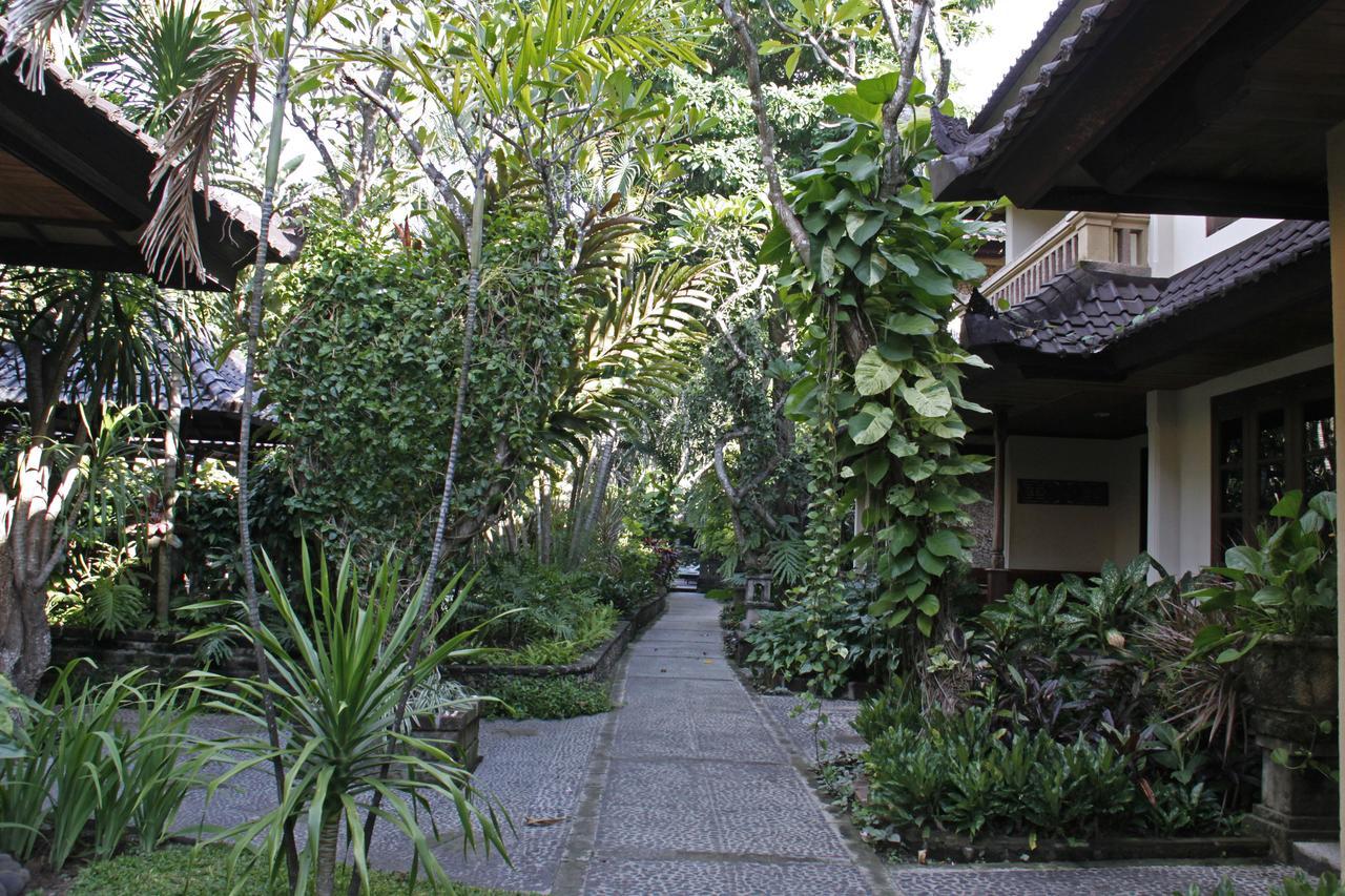 Hotel Puri Bambu Jimbaran Exteriér fotografie