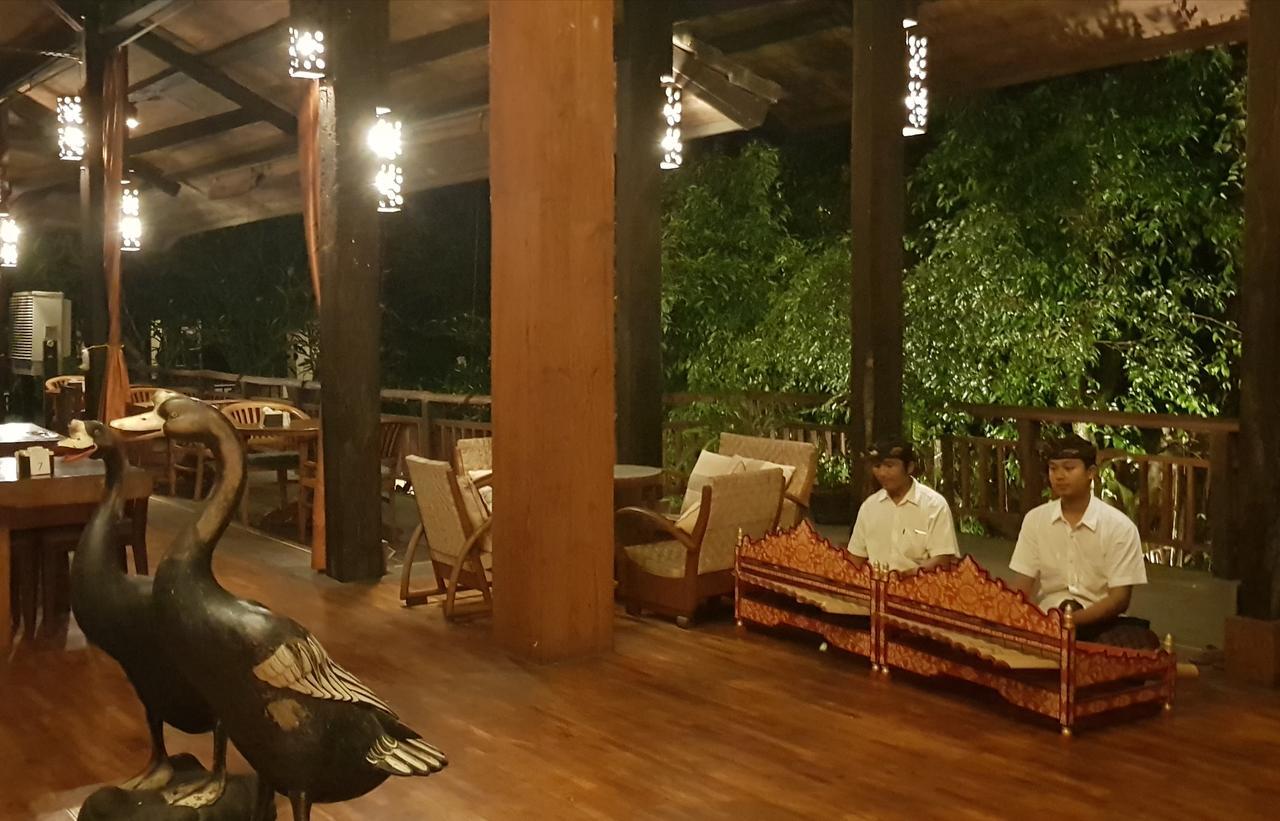 Hotel Puri Bambu Jimbaran Exteriér fotografie